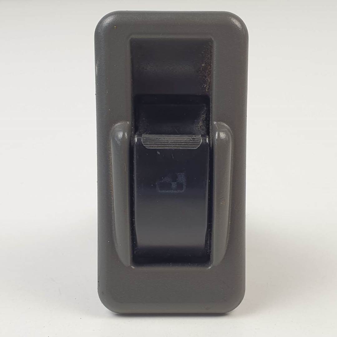 MANDO ELEVALUNAS DELANTERO DERECHO - MB781916 - MITSUBISHI - MONTERO (V20/V40)