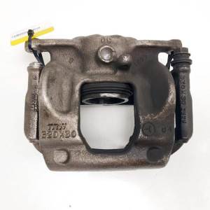 PINZA FRENO DELANTERA DERECHA 320X30 INFINITI Q30 Autodesguaces Alicante