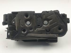 CERRADURA PUERTA TRASERA DERECHA A6E5TA839016E SKODA FABIA Autodesguaces Alicante