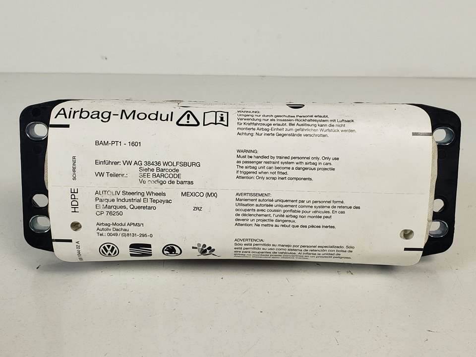 Airbag avant droit - 608104402A - VOLKSWAGEN - GOLF V VARIANT (1K5)