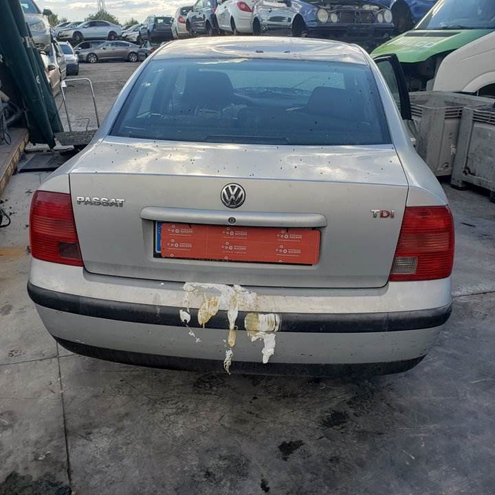 VOLKSWAGEN PASSAT BERLINA (3B2) (1996 - 2000)