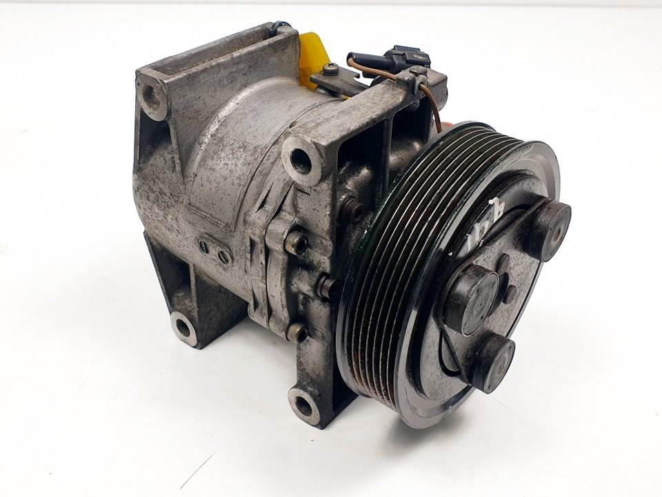 COMPRESOR AIRE ACONDICIONADO - 92600EB400 - NISSAN - NAVARA PICK-UP (D40M)