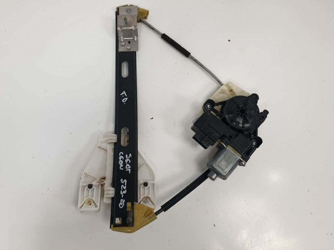 ELEVALUNAS TRASERO DERECHO - 0130822724 - SEAT - LEON (5F1)