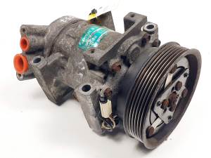 COMPRESOR AIRE ACONDICIONADO 7700273801 RENAULT CLIO II FASE I (B/CBO) Autodesguaces Alicante