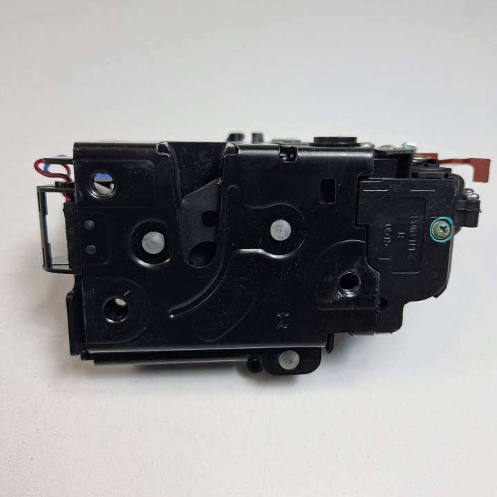 CERRADURA PUERTA TRASERA DERECHA 7L0839016A VOLKSWAGEN TOURAN (1T1) Autodesguaces Alicante