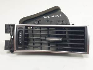 REJILLA AIREADORA 4F1820902D AUDI A6 BERLINA (4F2) Autodesguaces Alicante