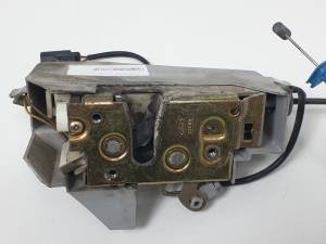 CERRADURA PUERTA DELANTERA DERECHA C7G0A FORD PUMA (CCE) Autodesguaces Alicante