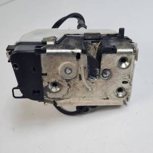 CERRADURA PUERTA TRASERA IZQUIERDA RENAULT MEGANE II BERLINA 5P Autodesguaces Alicante
