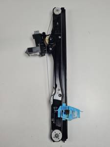 ELEVALUNAS DELANTERO DERECHO 51810879 FIAT DOBLO Autodesguaces Alicante