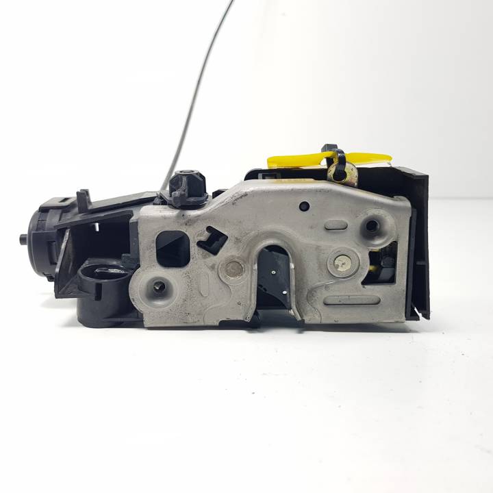 CERRADURA PUERTA TRASERA IZQUIERDA A1687301535 MERCEDES CLASE A (W168) Autodesguaces Alicante