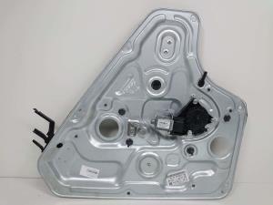 ELEVALUNAS TRASERO DERECHO 0130822638 HYUNDAI IX20 Autodesguaces Alicante
