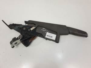 PALANCA FRENO DE MANO AUDI A4 BERLINA (8E) Autodesguaces Alicante