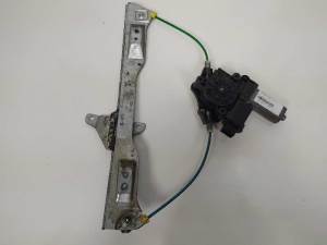 ELEVALUNAS DELANTERO IZQUIERDO OPEL CORSA D Autodesguaces Alicante