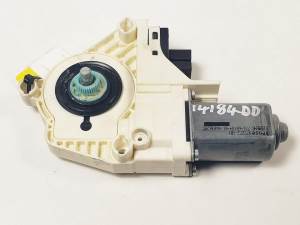 MOTOR ELEVALUNAS DELANTERO DERECHO 4L0959802B AUDI Q7 (4L) Autodesguaces Alicante