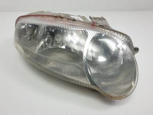 FARO DERECHO 20A121B ALFA ROMEO 147 (190) Autodesguaces Alicante