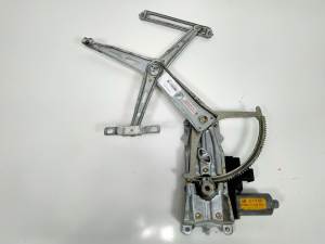 ELEVALUNAS DELANTERO IZQUIERDO 101249200 OPEL ZAFIRA A Autodesguaces Alicante