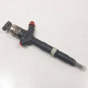 INYECTOR 236700G010 TOYOTA COROLLA (E12) Autodesguaces Alicante
