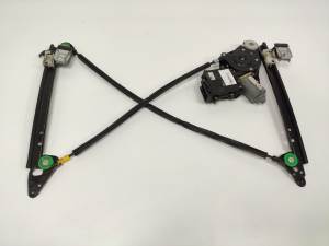 ELEVALUNAS TRASERO DERECHO 106233100 FORD GALAXY (VY) Autodesguaces Alicante