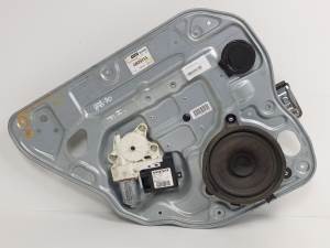 ELEVALUNAS TRASERO IZQUIERDO 992753106 VOLVO V50 FAMILIAR Autodesguaces Alicante