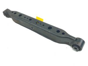BRAZO SUSPENSION SUPERIOR TRASERO IZQUIERDO NISSAN QASHQAI (J10) Autodesguaces Alicante
