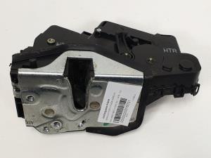 CERRADURA PUERTA TRASERA DERECHA BMW SERIE 3 BERLINA (E46) Autodesguaces Alicante