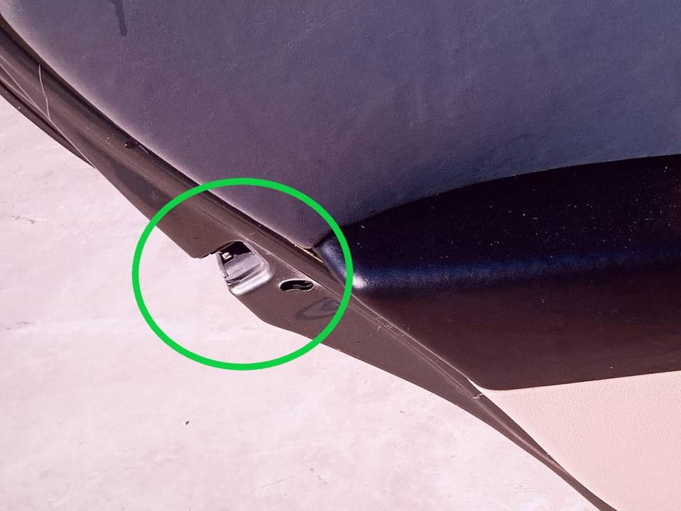 CERRADURA PUERTA TRASERA IZQUIERDA