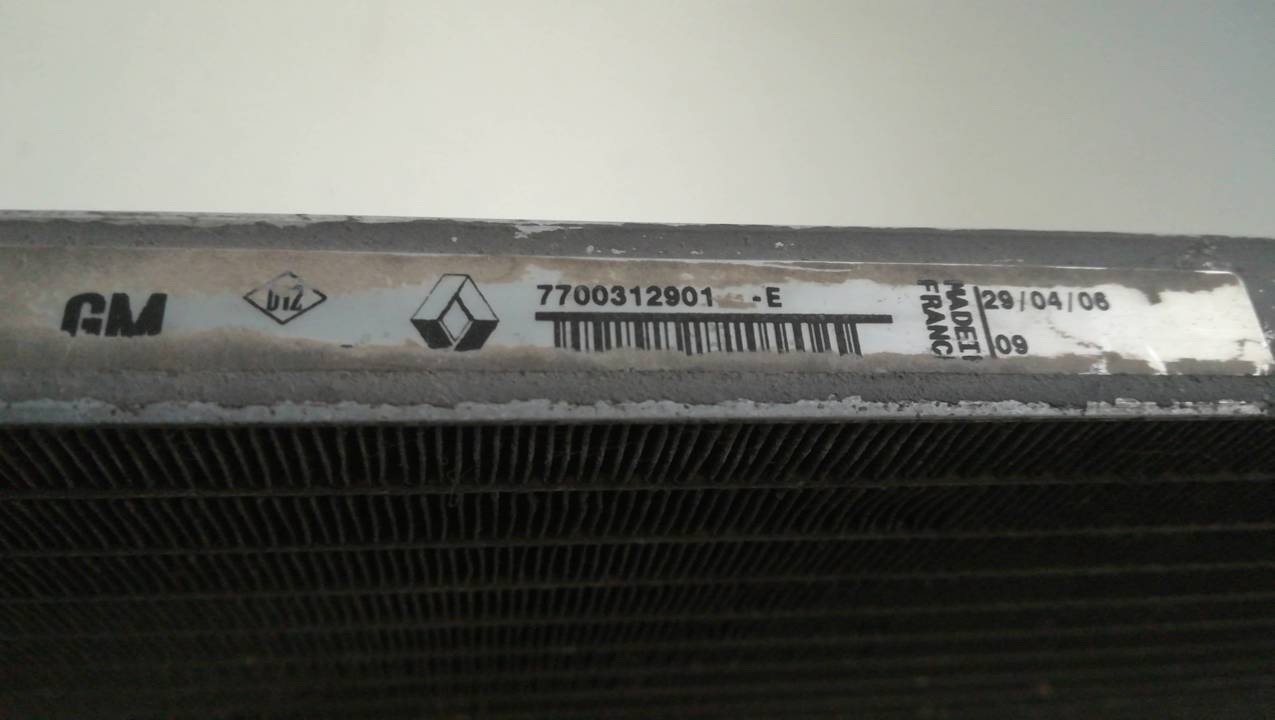 CONDENSADOR / RADIADOR AIRE ACONDICIONADO