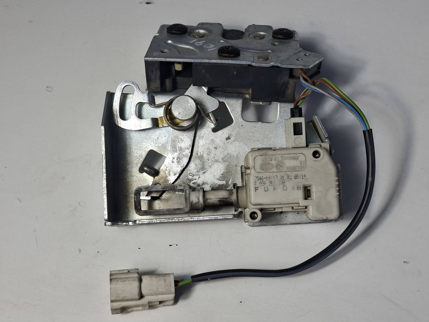Foto 2 de Cerradura Maletero / Porton Ford Mondeo Berlina (ge) (2000–2007)