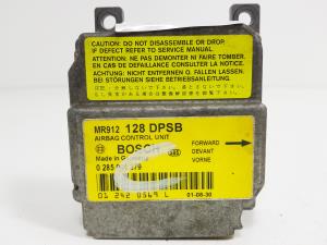CENTRALITA AIRBAG 0285001379 MITSUBISHI SPACE STAR (DG0) Autodesguaces Alicante