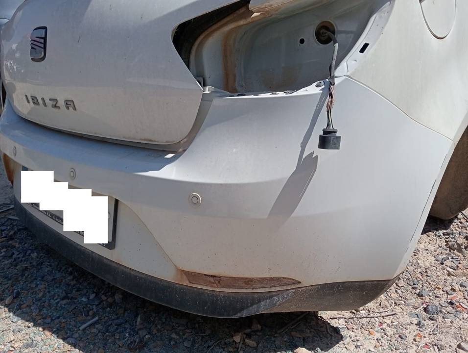 PARAGOLPES TRASERO