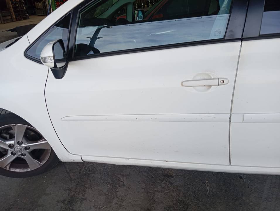 CERRADURA PUERTA DELANTERA IZQUIERDA