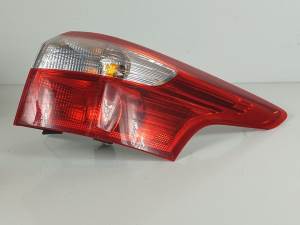 PILOTO TRASERO DERECHO BM5113404G FORD FOCUS TURN. (CB8) Autodesguaces Alicante