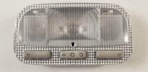 LUZ INTERIOR 9682063280 PEUGEOT 3008 (T84) Autodesguaces Alicante