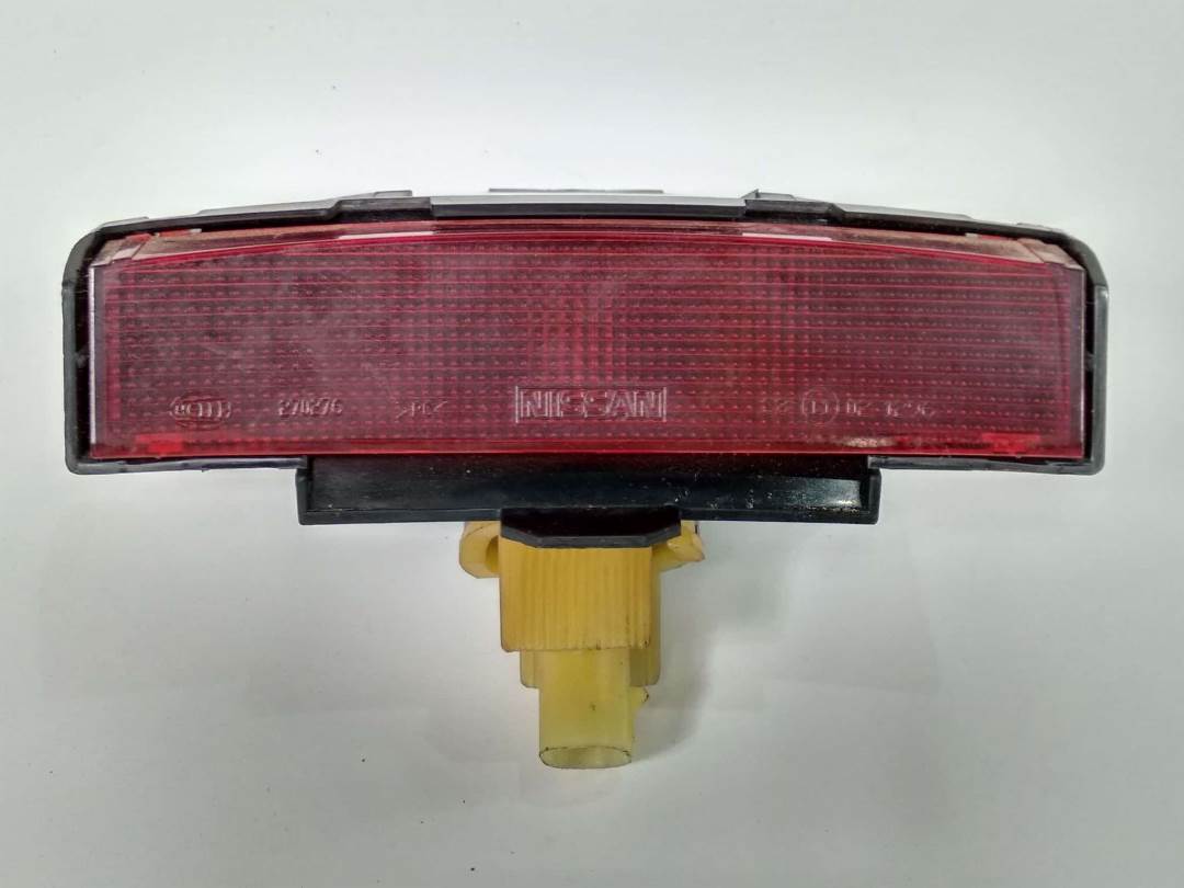 LUZ CENTRAL DE FRENO - NISSAN - PRIMERA BERLINA (P12)