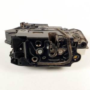 CERRADURA PUERTA TRASERA DERECHA 6J0839016C SEAT IBIZA (6J5) Autodesguaces Alicante