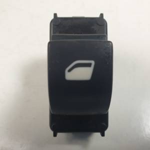 MANDO ELEVALUNAS TRASERO IZQUIERDO 96496367 CITROEN C4 BERLINA Autodesguaces Alicante