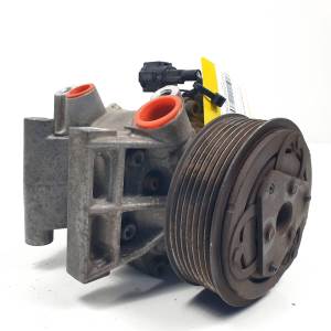 COMPRESOR AIRE ACONDICIONADO 926001HC5A NISSAN MICRA (K13) Autodesguaces Alicante