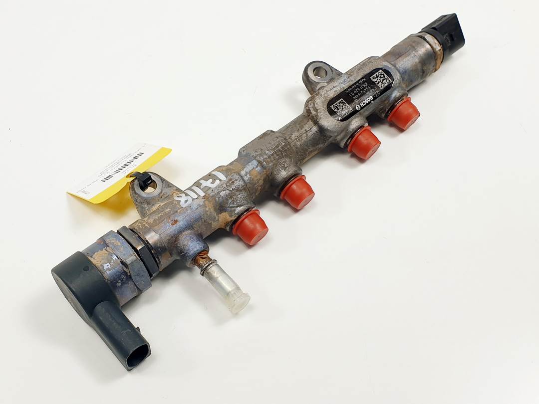 RAMPA INYECTORA - 851162903 - BMW - SERIE 1 LIM. (F20/F21)