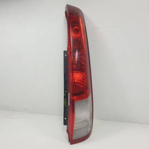 PILOTO TRASERO DERECHO 4913R NISSAN X-TRAIL (T30) Autodesguaces Alicante
