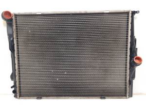 RADIADOR AGUA 752193102 BMW SERIE 1 BERLINA (E81/E87) Autodesguaces Alicante