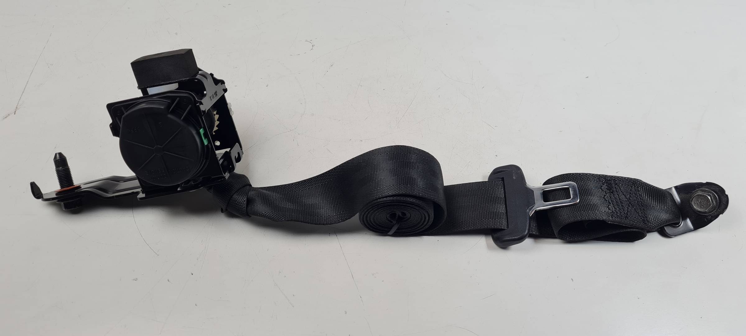 CINTURON SEGURIDAD TRASERO DERECHO - 898103Z100 - HYUNDAI - I40