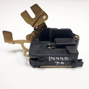 CERRADURA MALETERO / PORTON OEM 9137A5 PEUGEOT BOXER CAJA CERR. TECHO SOBREELEV. (RS3200)(230)(->'02) Autodesg