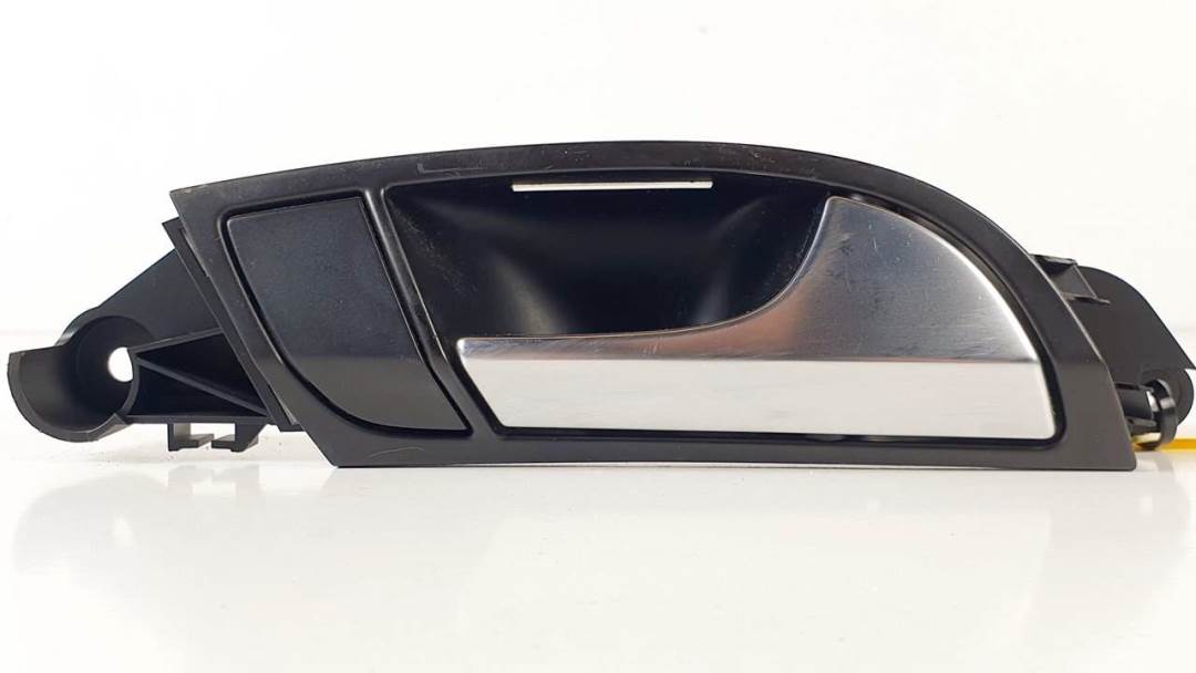 MANETA INTERIOR TRASERA DERECHA - 4L0837020 - AUDI - Q7 (4L)