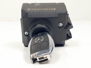 ANTIRROBO A2079057101 MERCEDES CLASE C (W204) LIM. Autodesguaces Alicante
