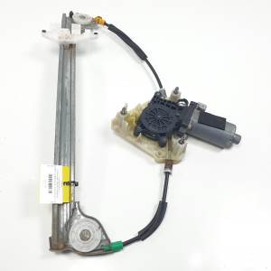 ELEVALUNAS TRASERO DERECHO 0130821778 PEUGEOT 406 BERLINA (S1/S2) Autodesguaces Alicante