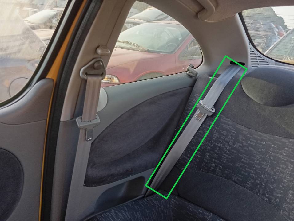 CINTURON SEGURIDAD TRASERO DERECHO