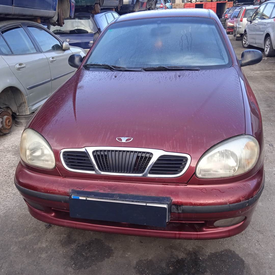 DAEWOO LANOS (1997 - 2004)