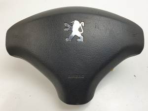 AIRBAG DELANTERO IZQUIERDO 96845302ZE PEUGEOT 3008 (T84) Autodesguaces Alicante