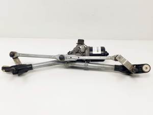 MOTOR LIMPIA DELANTERO W000001615 RENAULT MEGANE III BERLINA 5P Autodesguaces Alicante