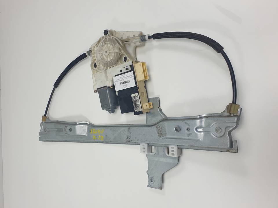 ELEVALUNAS DELANTERO IZQUIERDO